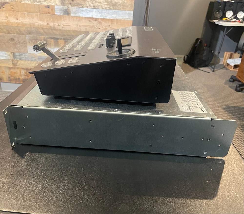 ROSS CROSSOVER 12-INPUT FRAME AND PANEL, VIDEO SWITCHER