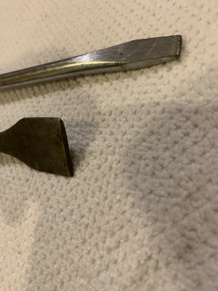 One older MAC Tools PKR8A heavy duty flat head screwdriver