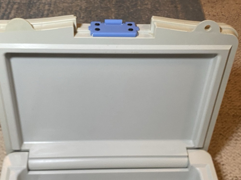 Brinks Home Security Fire, Water, Safe, Lock Box