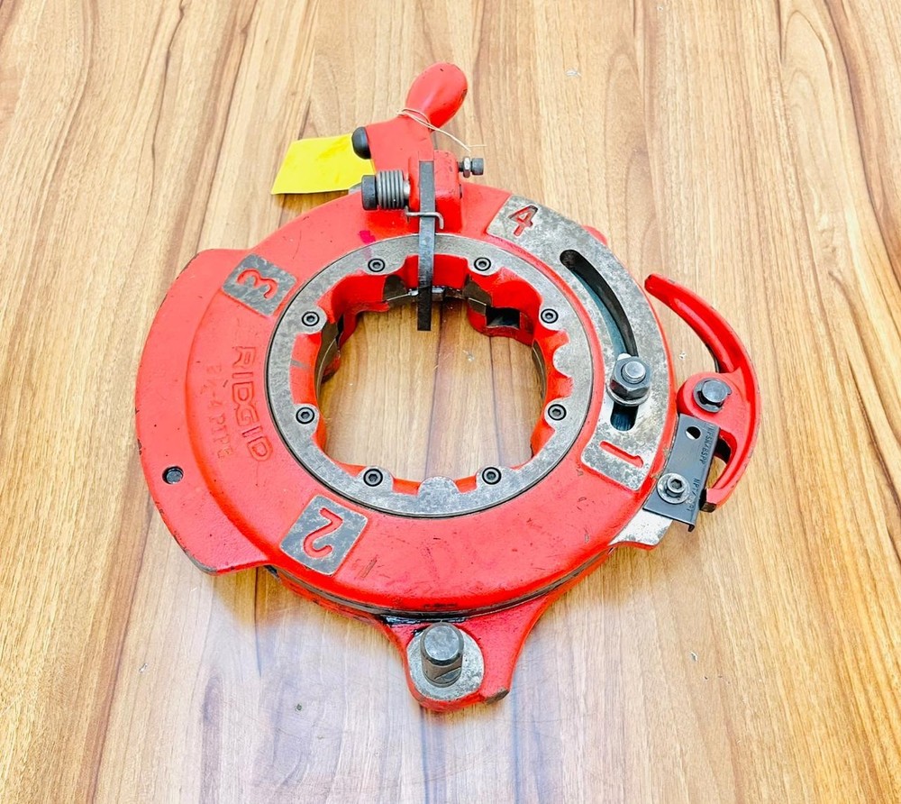 Ridgid Receding Die Head Pipe Threader/Threading Machine 2-½"-4" BSPT #4