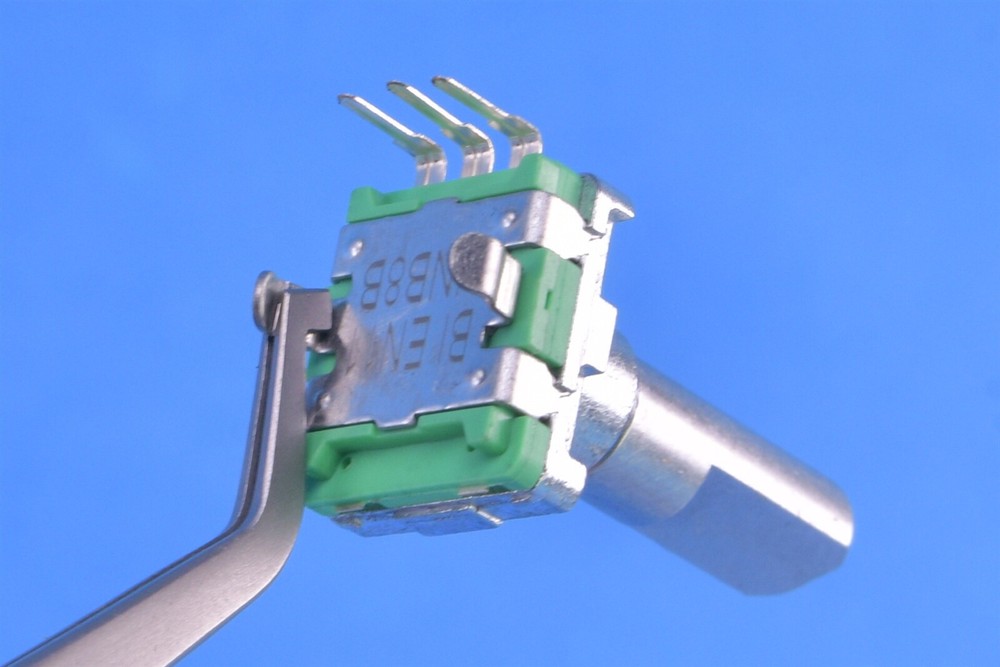 55 TT Electronics Incremental 2 bits gray code 11 mm 20 PPR Encoders.