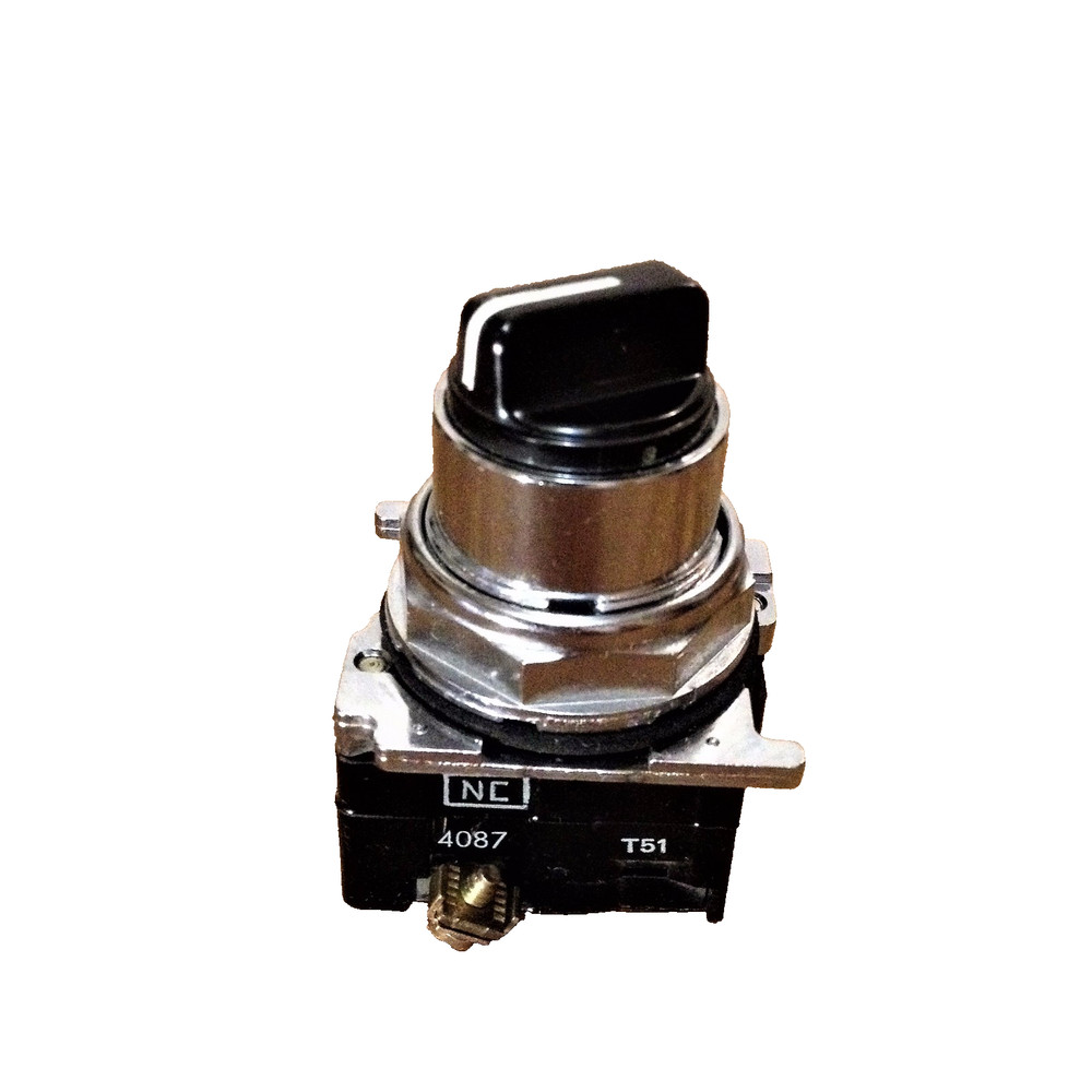 CUTLER HAMMER 4087 T51 / NC SELECTOR SWITCH
