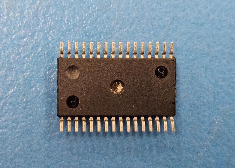 (1PC) MSM82C53-5GS M82C53-5 Analog Waveform Generation Function, CMOS, SOIC-32
