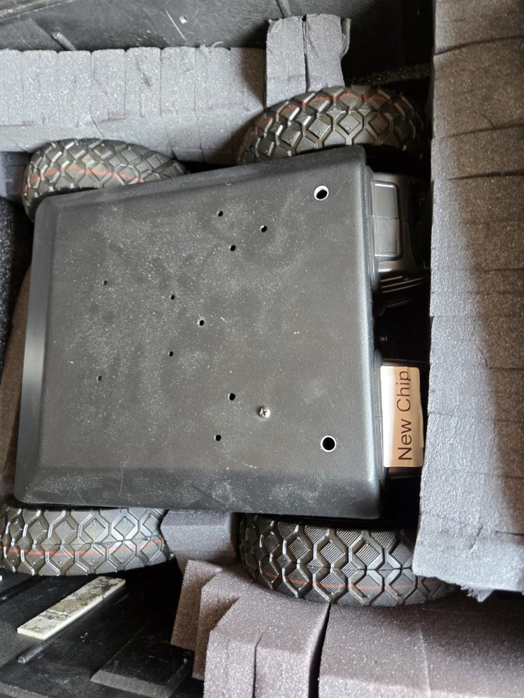 As IS SuperDroid Groundhog Robot