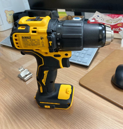 DEWALT Cordless Compact Hammer Drill Driver 20V MAX Bare Tool DCD709N