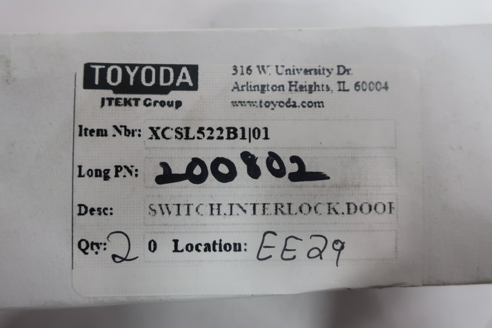 Telemecanique XCSL522B1 Safety Interlock Limit Switch