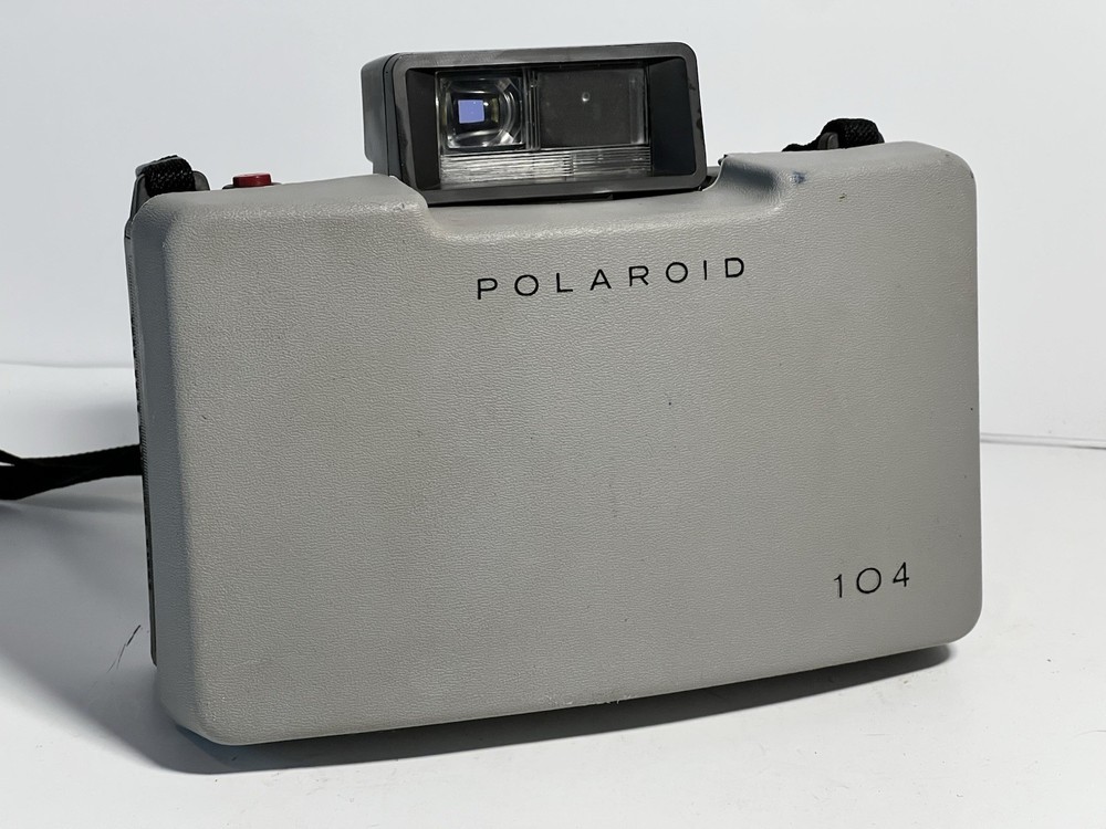 Vintage Polaroid Land Camera Automatic 104 Folding Instant Camera Untested
