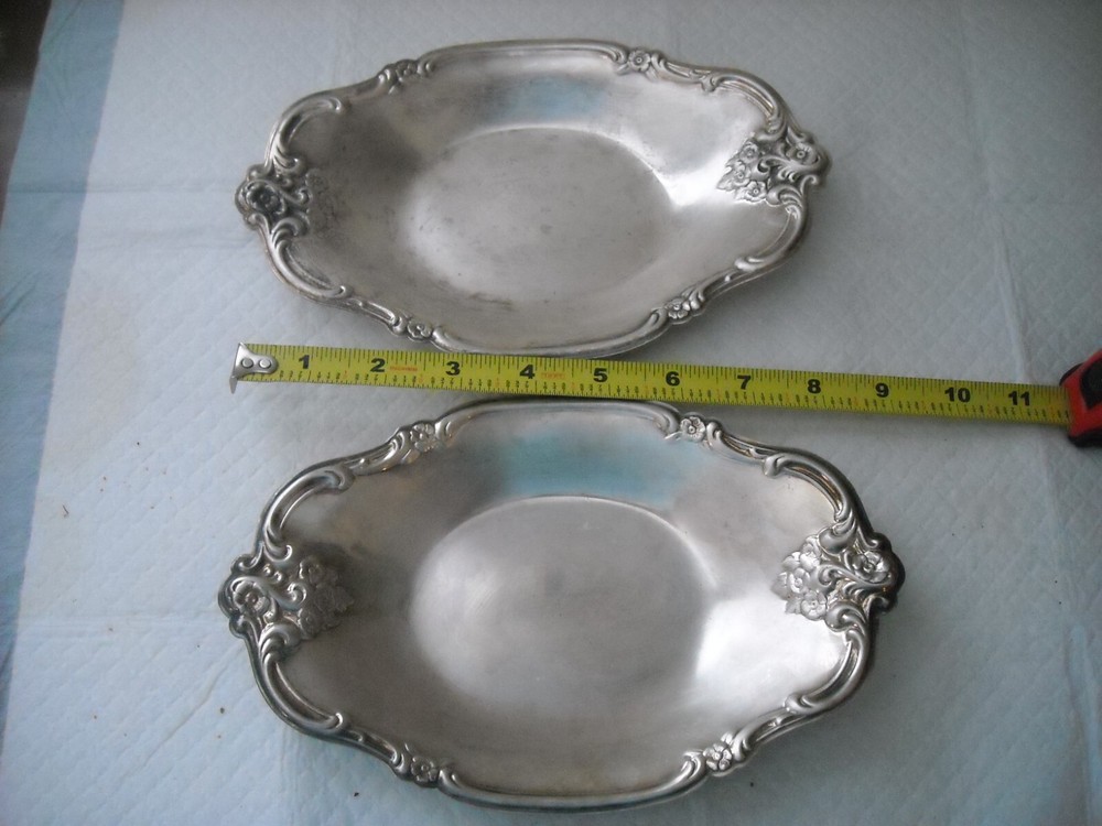 International Silver Co. Silverplate Candy Nut Dish 9"