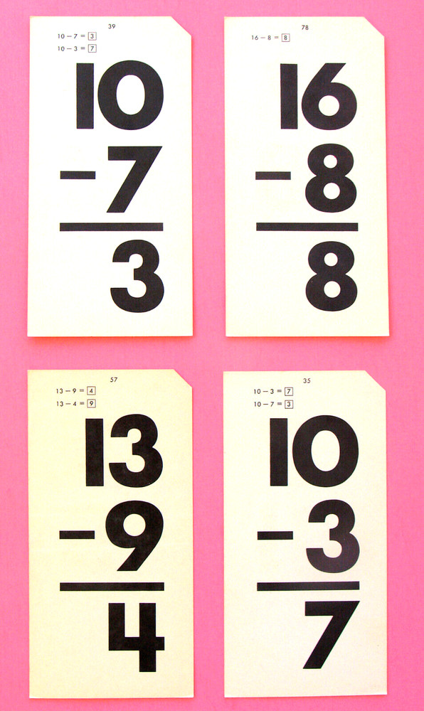 3 MATH FLASH CARDS—SUBTRACT + DIVISION—BASIC FACTS—COLORFUL—STORAGE BOXES