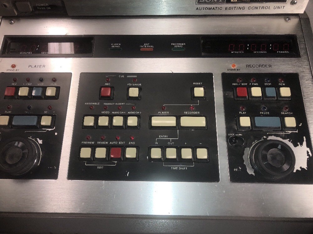 BVE-500 A SONY U-Matic Professional Automatic Editing Control Unit