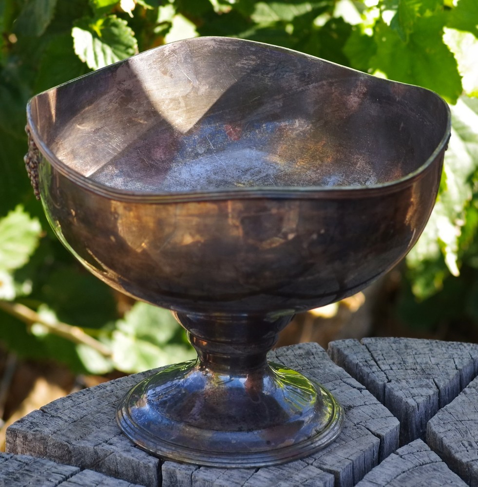 ANTIQUE Large Footed Bowl Benedict Quadruple Silver Plate Art Nouveau 1890's USA