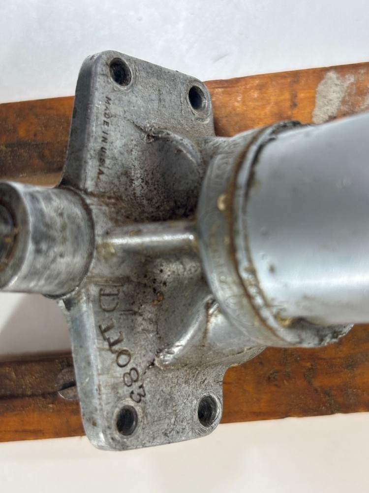 Partial Brown Junior Motors Model D 11083 Model Airplane Engine