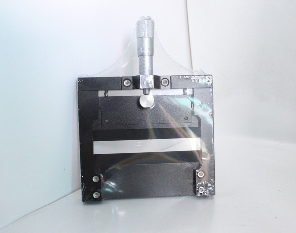 LSXF2-20 One-way Micrometer Adjustable Optical Slit Single Adjustable Slit 20mm；