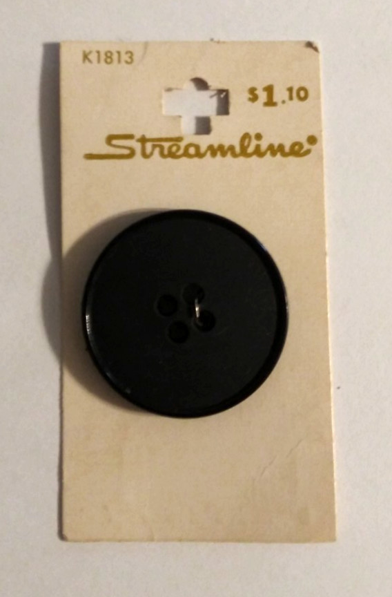 Streamline Button #K1813 Black Size 35mm (1 3/8")