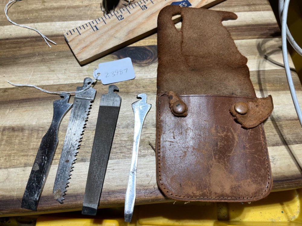 Vintage knife changing blade modle unknown (23987)