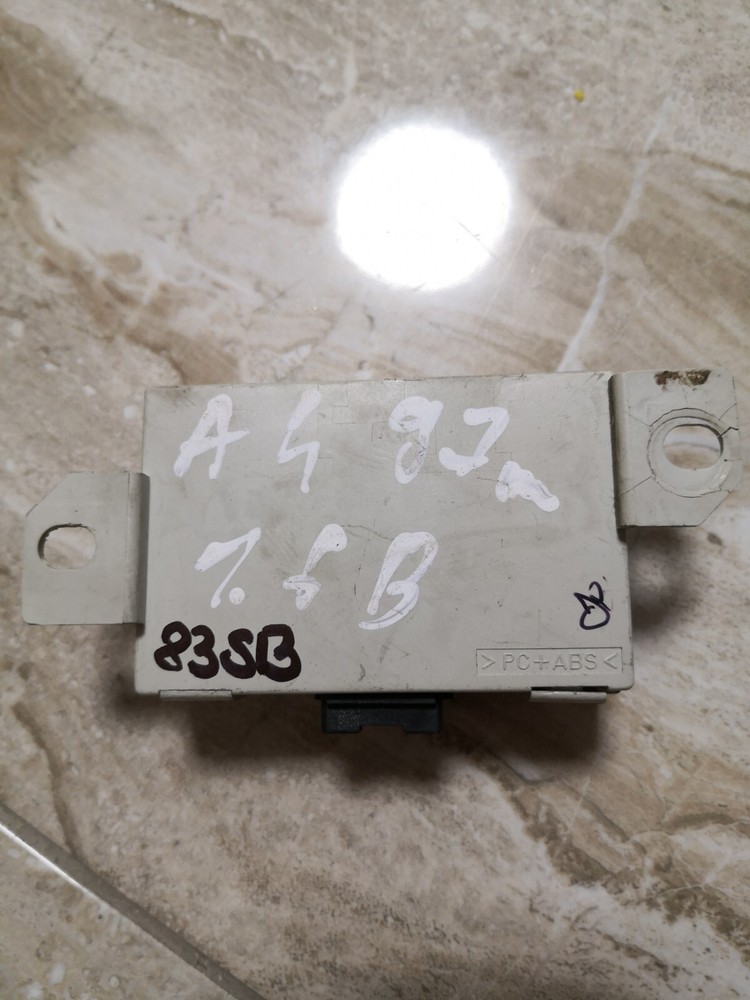 Audi A4 1997/Immobilizer  control unit /4A0953234