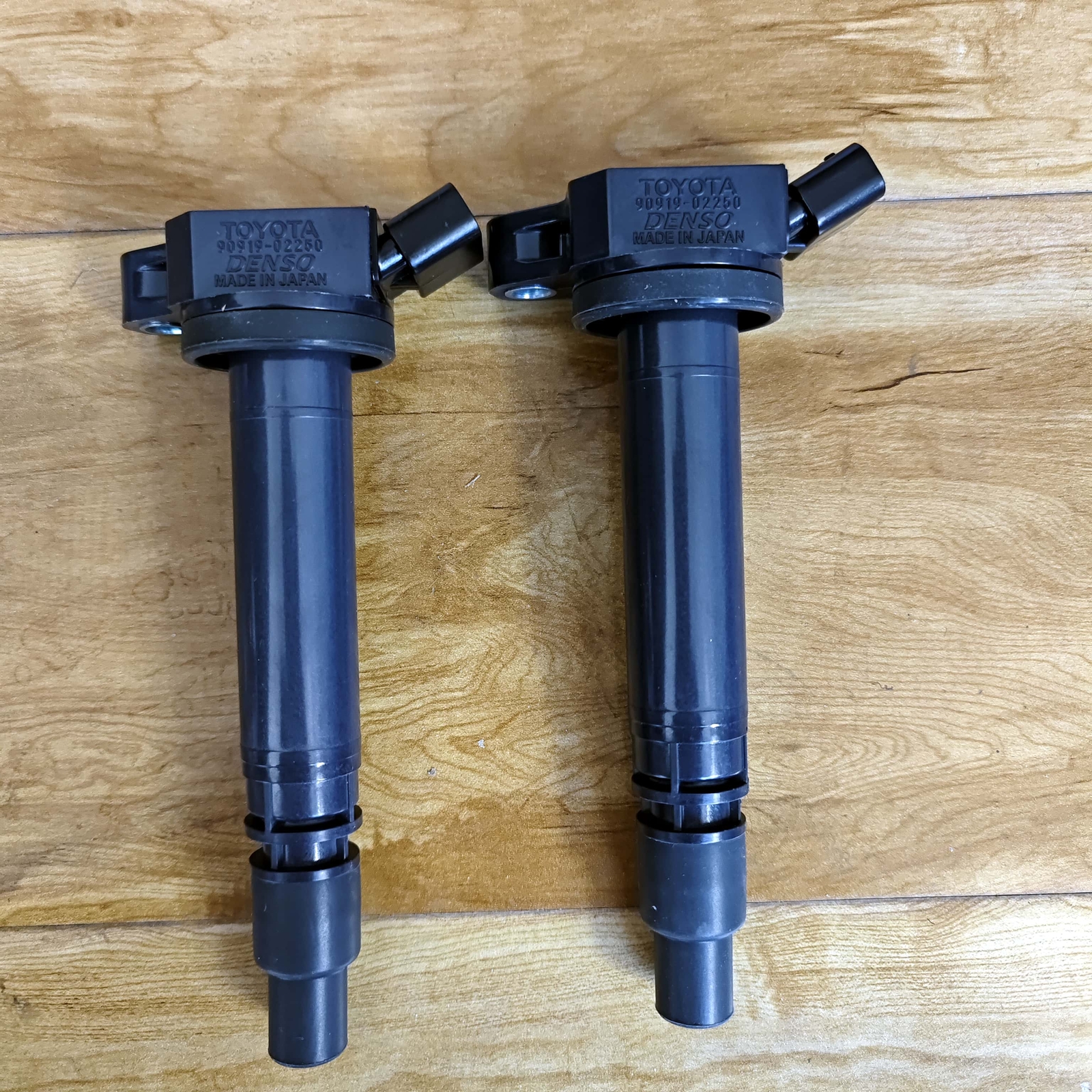 8PC DENSO GENUINE Ignition Coil for Toyota 673-1309 90919-A2005 US 90919-02250