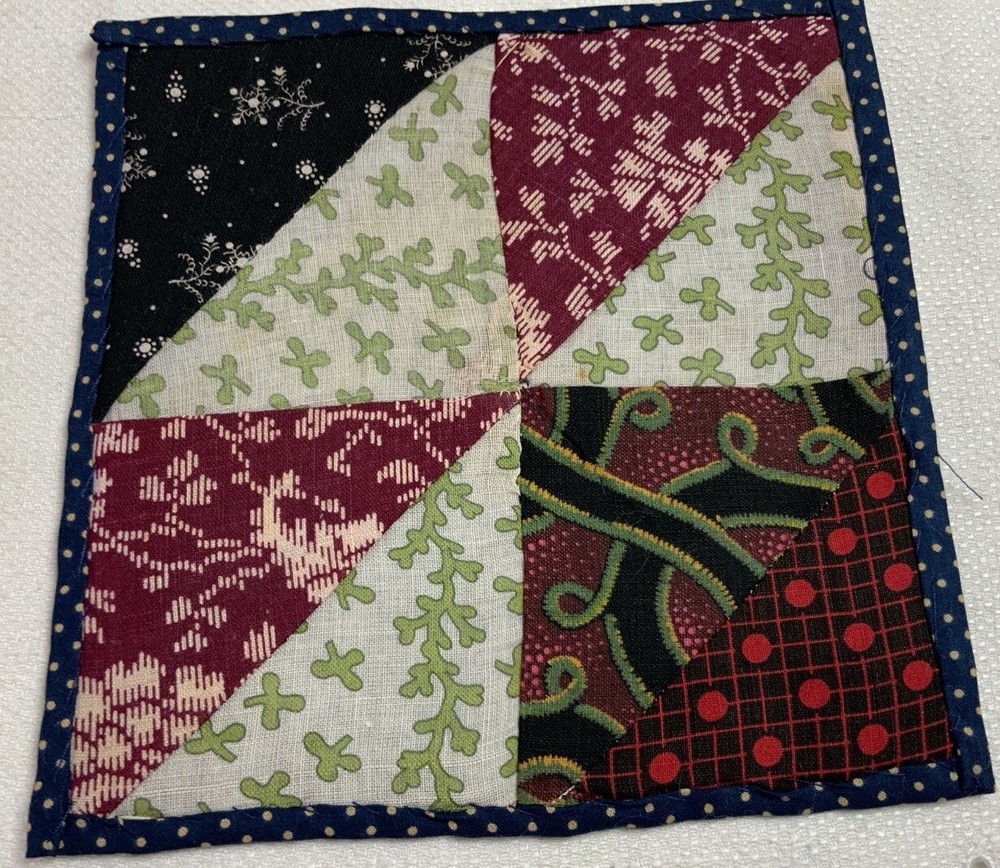 Antique Vintage Patchwork Small Doll Quilt Or Table Topper, 4 Patch W/ Triangles