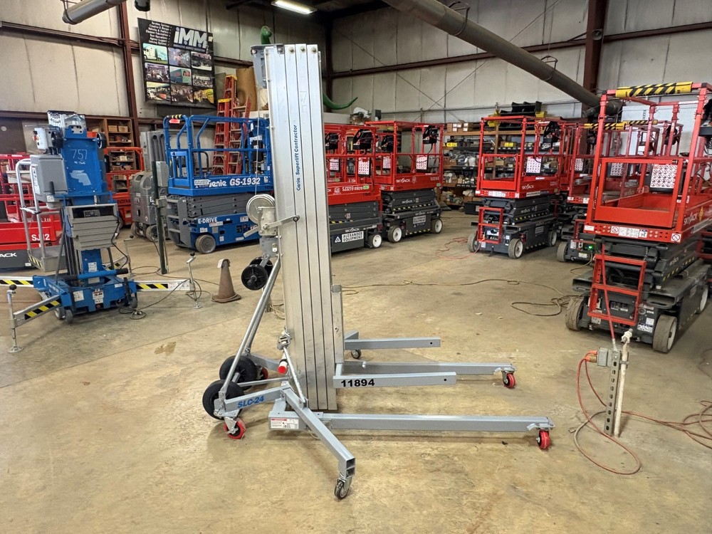 Genie SCL24 Material Lift