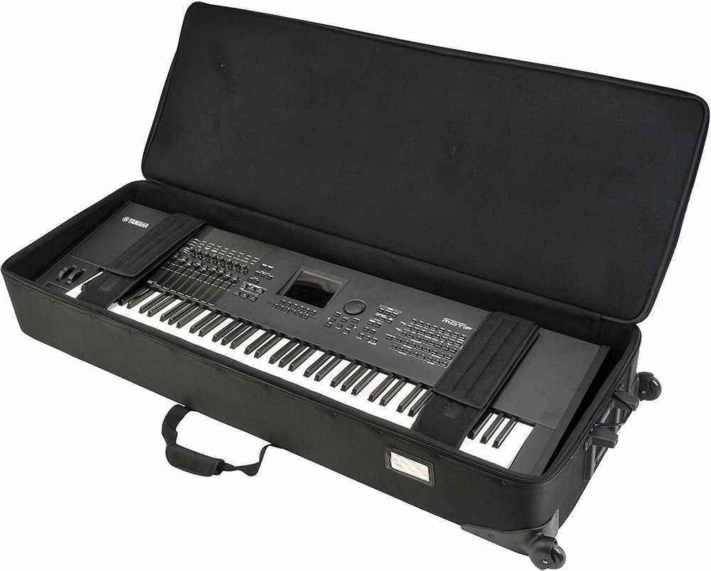 SKB 88-Note Keyboard Soft Thick Padded Case w/ Wheels