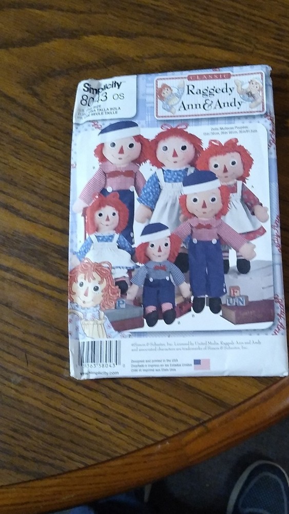 Simplicity 8043 Raggedy Ann & Andy Doll Sewing Pattern Contemporary Original