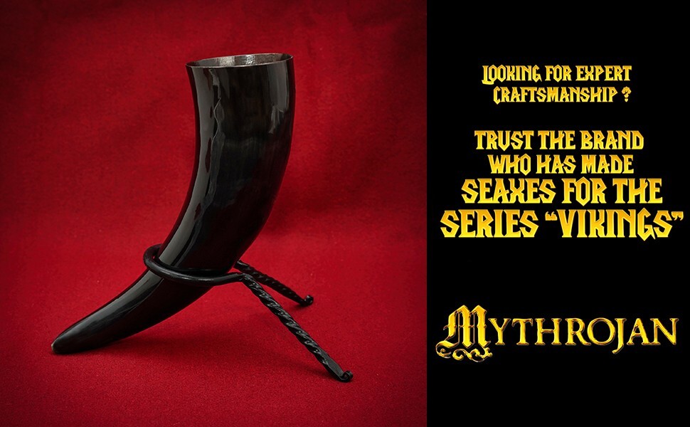 Hand Forged Twisted Iron Viking Drinking Horn Stand for Ale Beer Cup Rack Holder