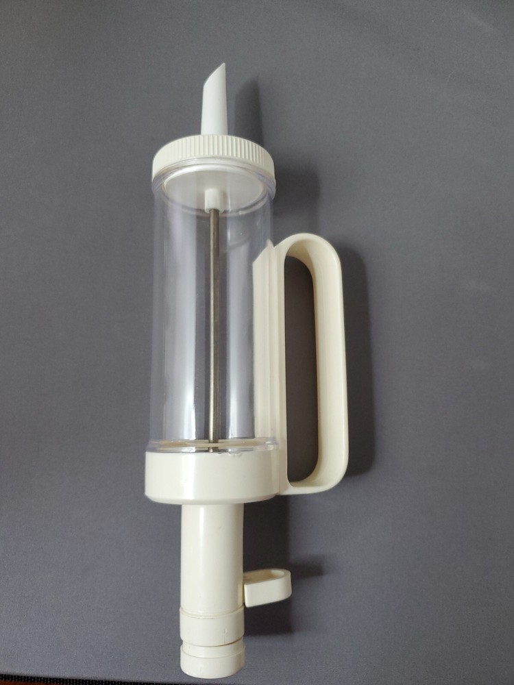 Cookie Press Set 6pc Set White Plastic