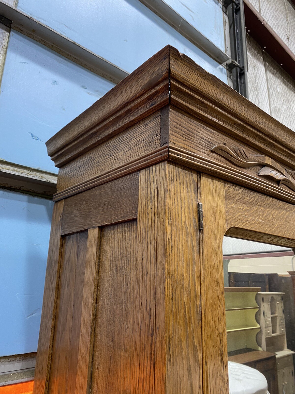 65564 Antique Victorian Oak 2 Door Wardrobe Cabinet