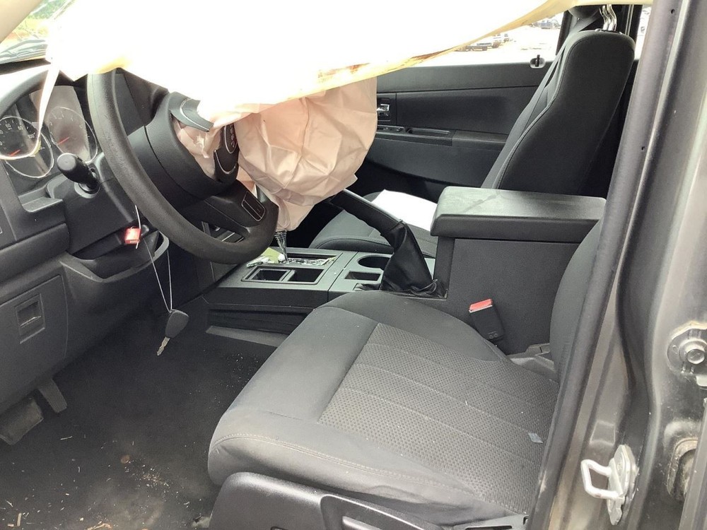 LIBERTY 2012 Glove Box 4661890