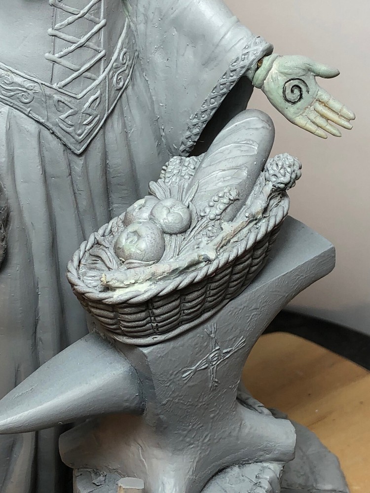 Brid (Brigid) - Hand cast statue