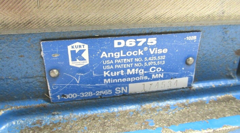 KURT ANGLOCK 6" MILLING MACHINE VISE - #D675