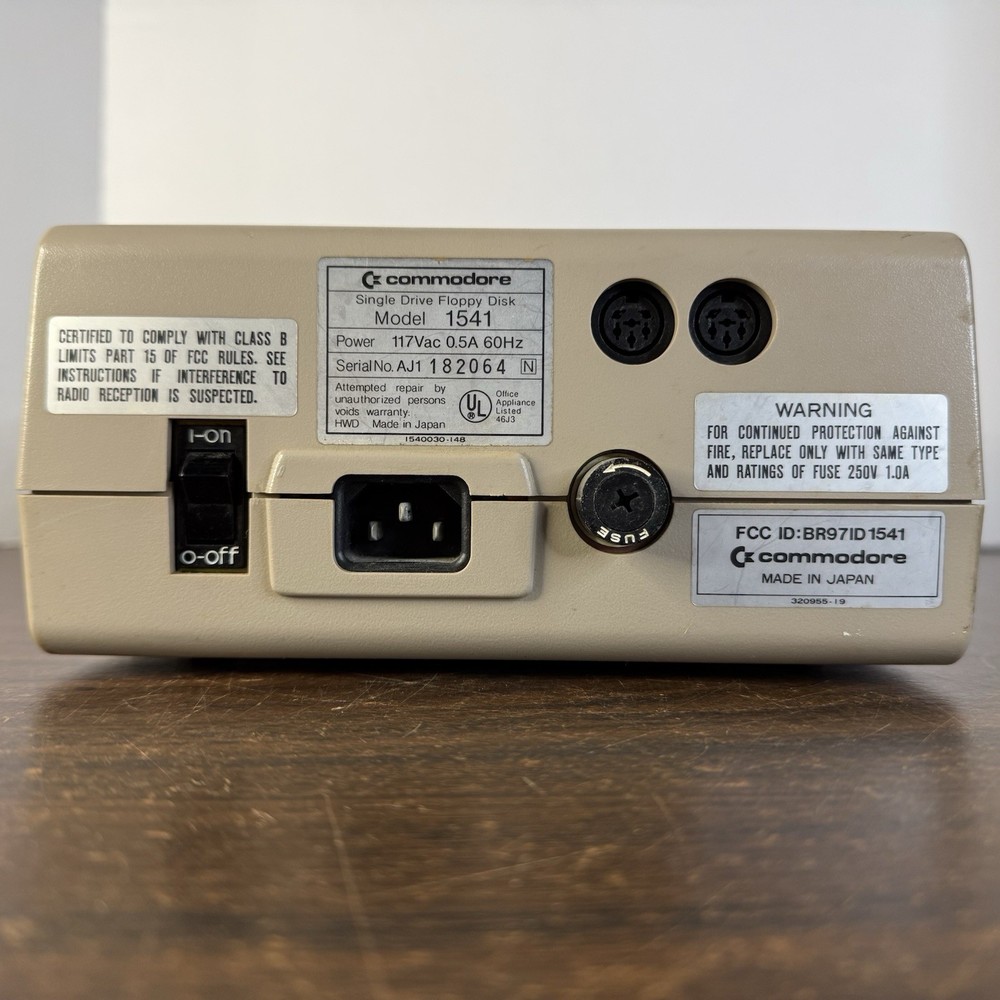 Commodore single drive floppy disk Model 1541 ALPS-Rainbow label-READ & See ▶️