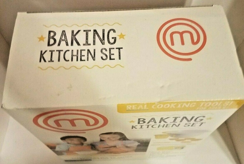 MasterChef Junior Baking Kitchen Set - 7 Pc. Kit Includes Real Cooking Tools