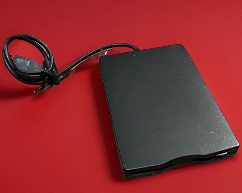 TEAC - 3.5" External Floppy Disk Drive - USB Unit Model FD-05PUW - Genuine OEM