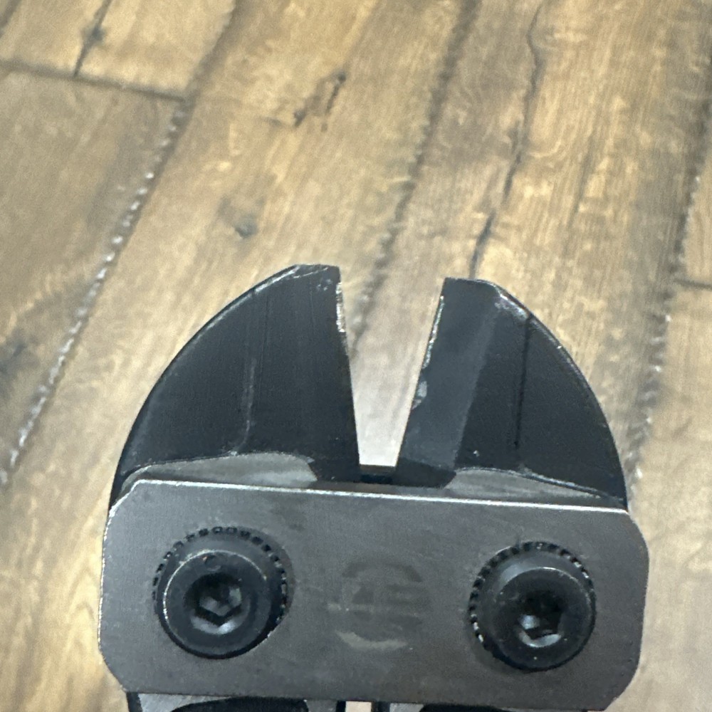 Crescent CT24HLC 24 In. High Leverage Compound Bolt Cutter - Quantity 1