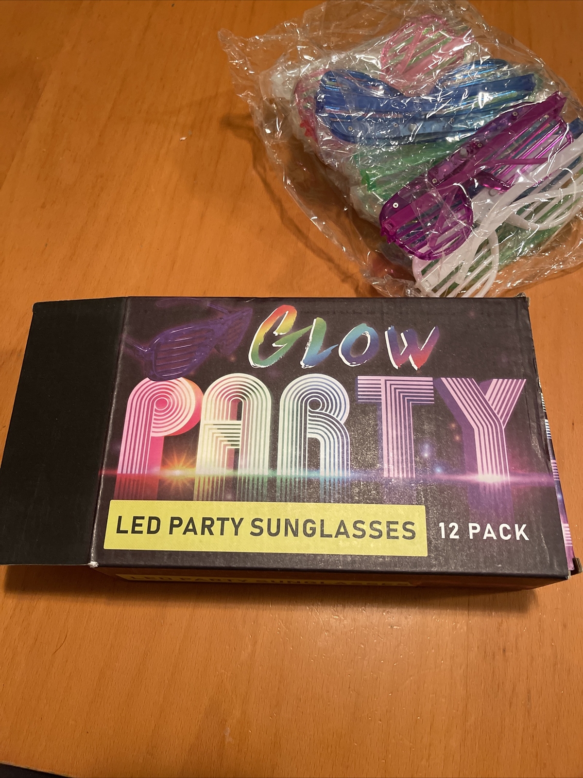 LED Glow Party Sunglasses NEW