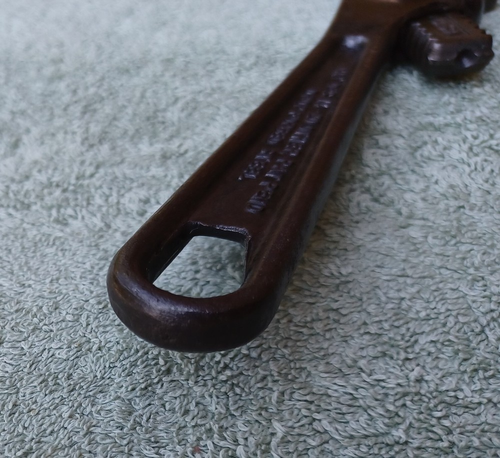 Lawson Mfg. 8" Obtuse Angle Adjustable Monkey Wrench