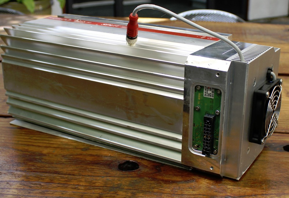 Pfeiffer SplitFlow 310 3P PM 163 254-U Vacuum Pump