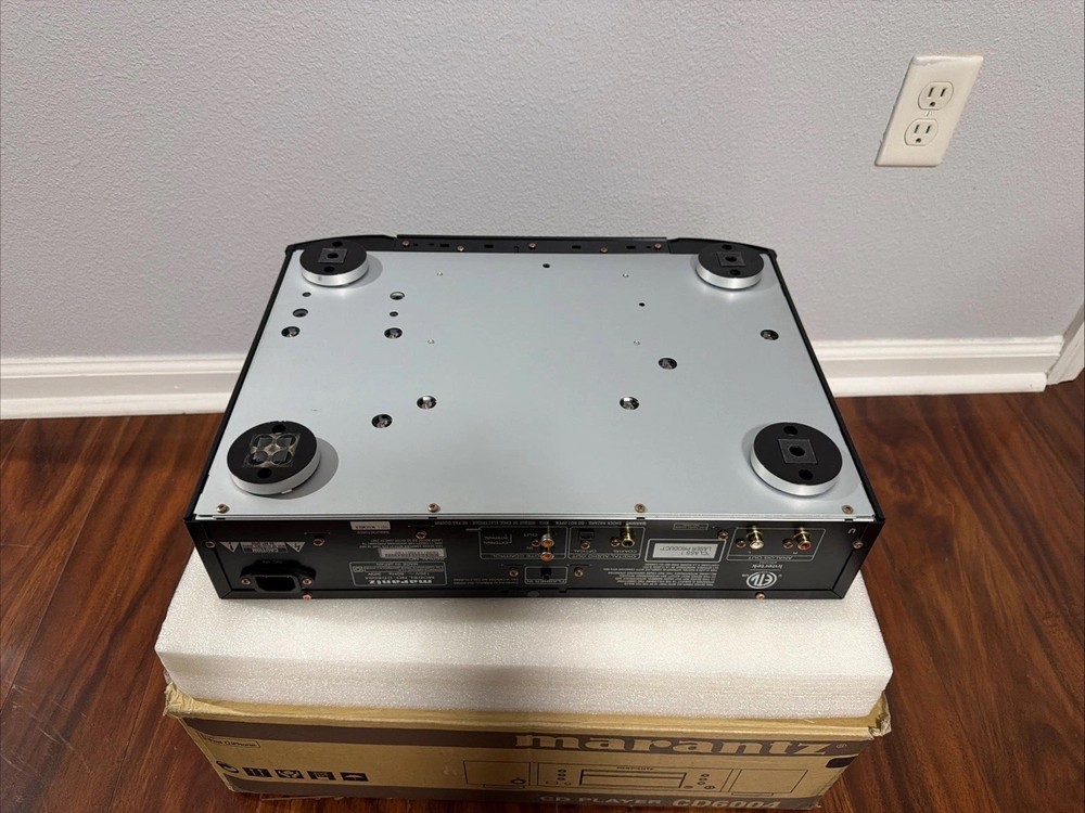 Marantz CD Player CD6004 (No Remote) 120V