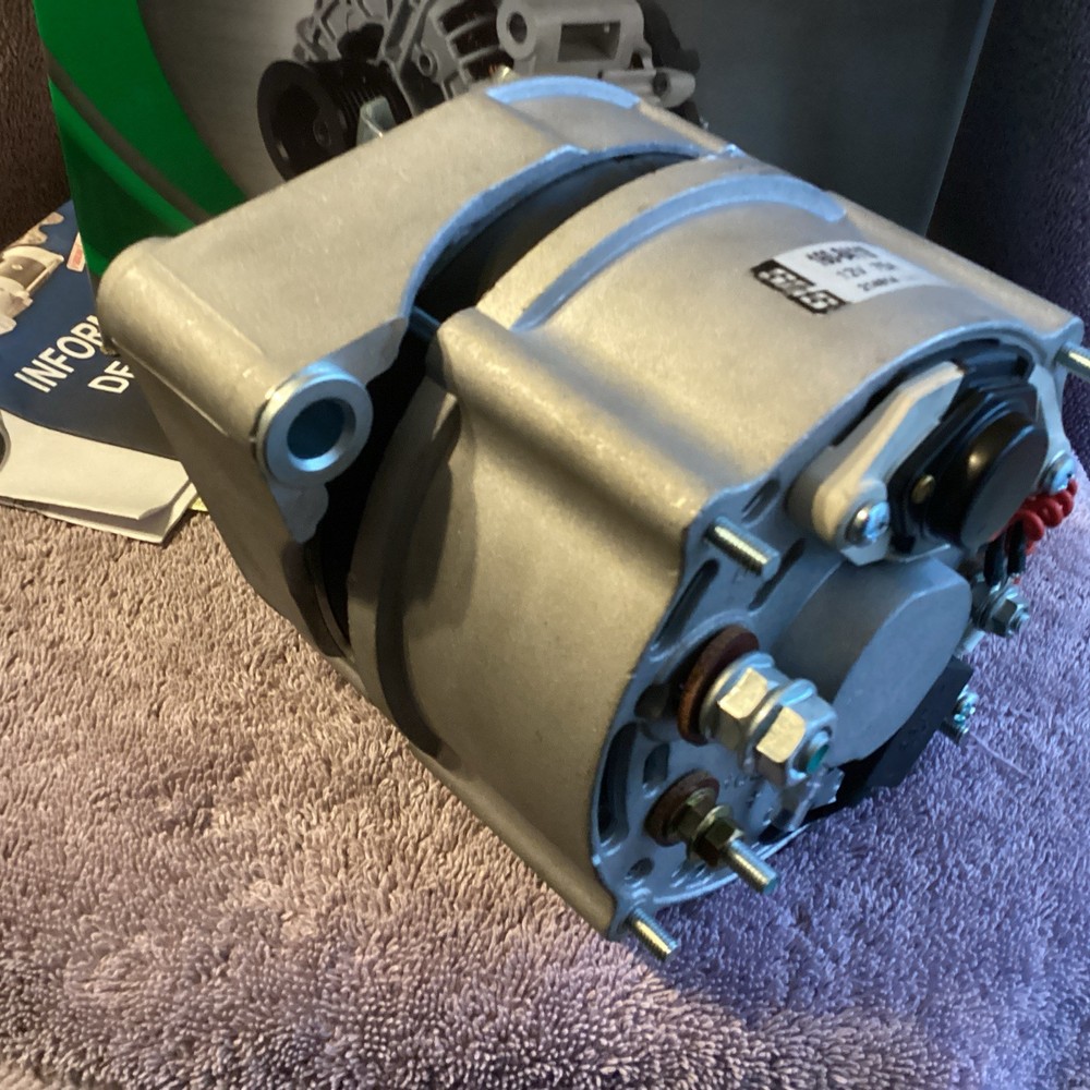 DIXIE….Alternator …..160-84119…..NEW😀