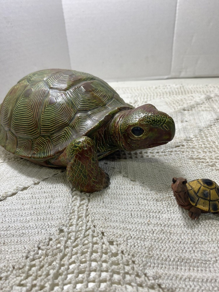 Turtle Lovers Realistic Ceramic Turtle 10.5” H52”