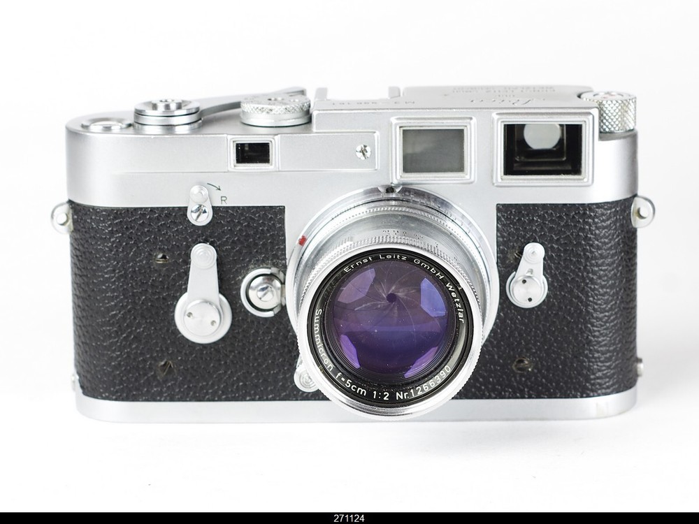 Leica M3 Camera Lens Summicron 2/5cm w/ Case