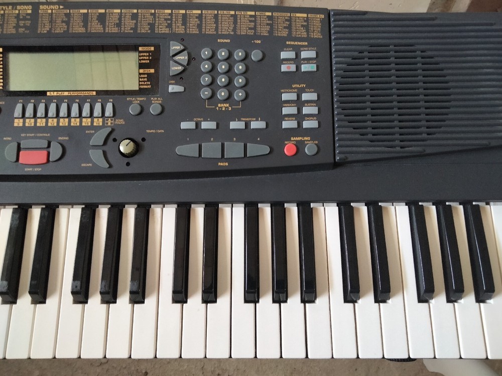 GEM Generalmusic Made Italy Electronic Keyboard