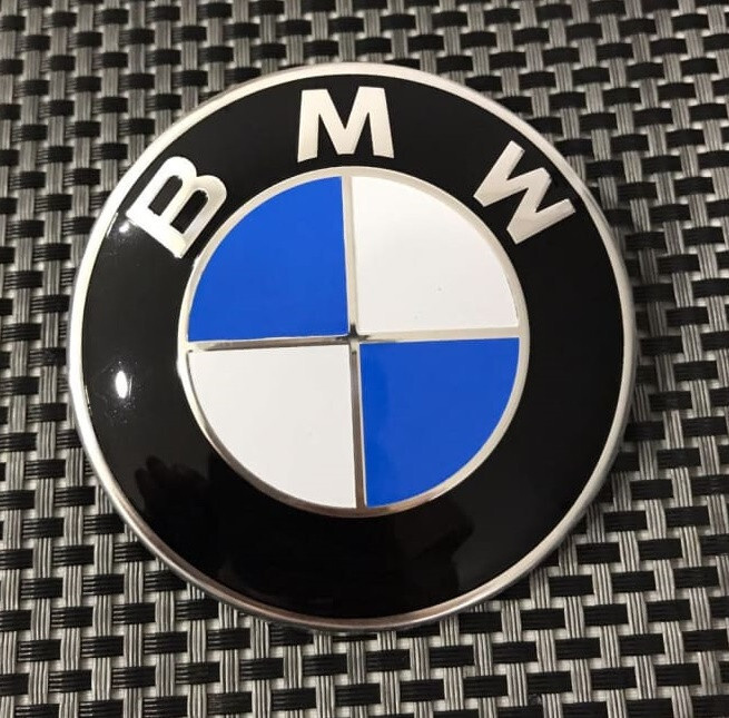 2 pieces SET BMW 82mm bonnet AND trunk emblems FOR E36 E32 E34 E60 E38