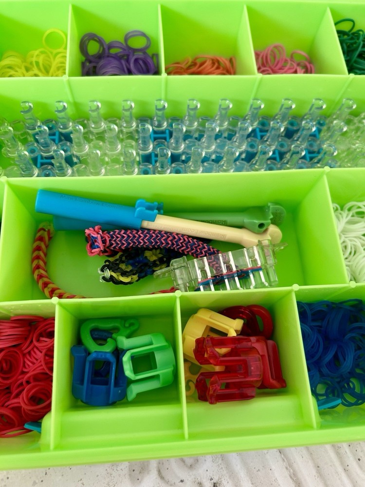 Rainbow Loom Creation Case - DIY Bracelet Craft Kit