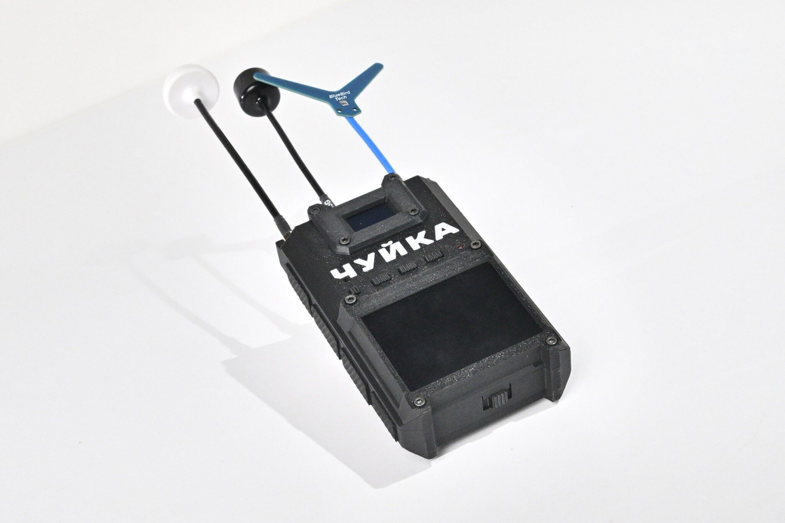 CHUYKA 3.0 FPV Drone Detector 1.2/3.3/5.8GHz RF Video Signal Scanner