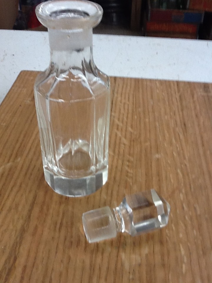 Vintage Silver Plated Tarnish Resistant Cruet Caddy with Salt/Pepper/Oil/Vinegar