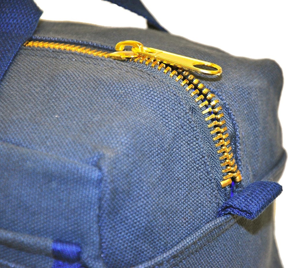 Compact Olive Green Duffle Bag - Durable Canvas with Adjustable Strap & Pockets