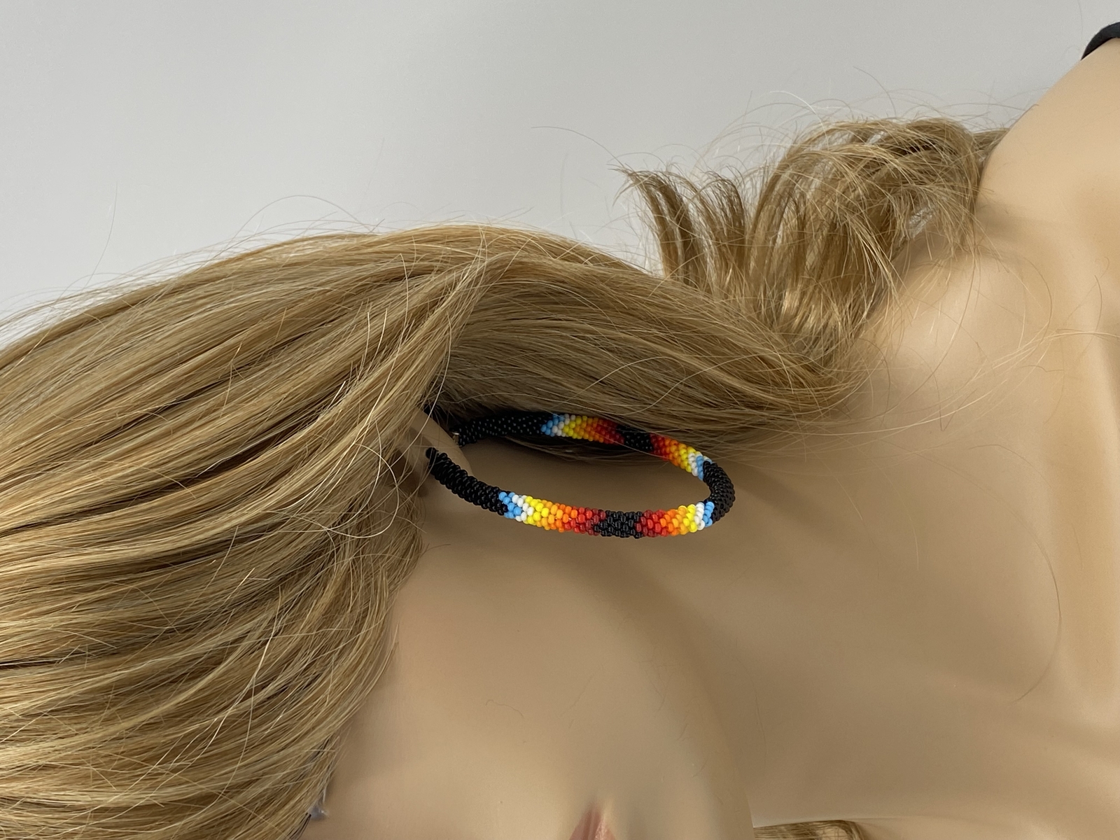 Handmade Beaded Black Fire 3-inch Lever back Hoop Earrings (Black Fire)