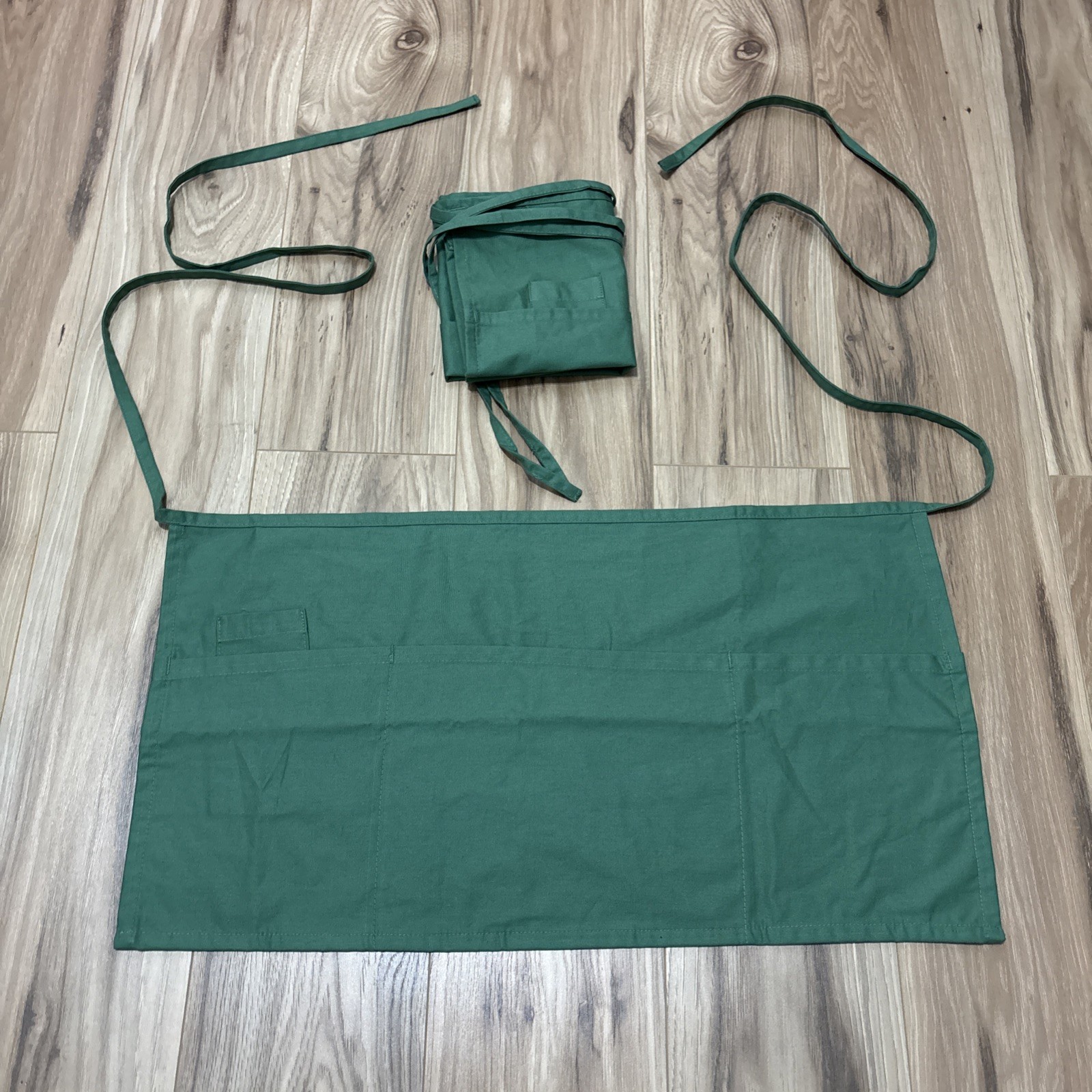 Qty 2 Dreamology Waist Apron with Pockets Server Uniform Soft Green - NWOT